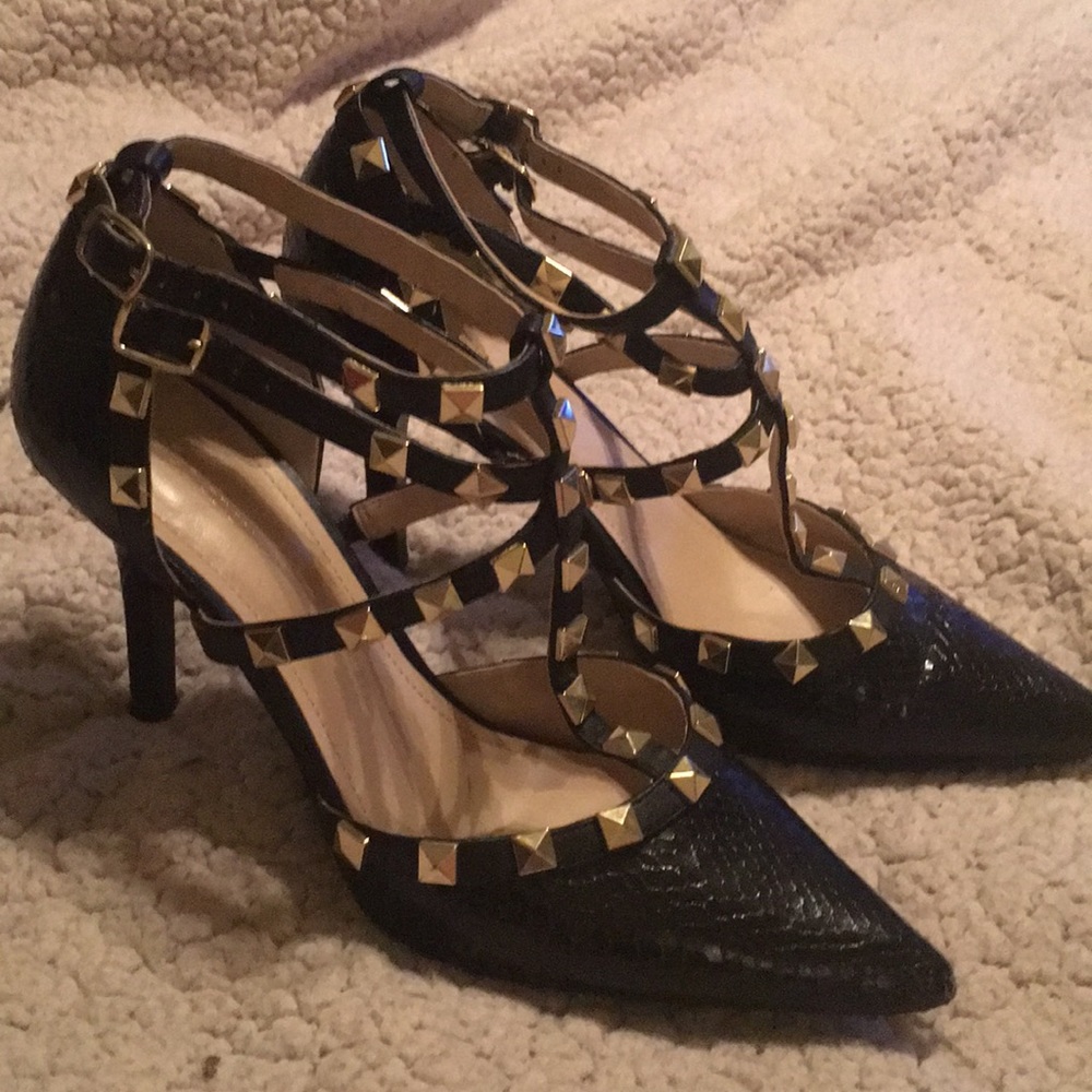 BCBGeneration rock stud type heels
